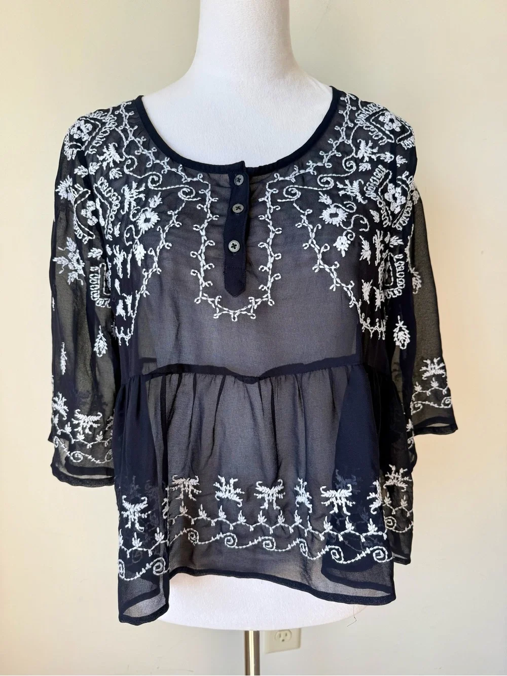 FREE PEOPLE Black Sheer Embroidered Babydoll Peplum Blouse—SZ. Small